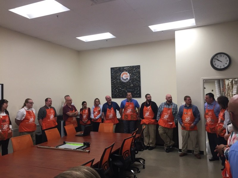 linda7664's tweet photo. More pics from the amazing walk! #team314 #BESTBROAD https://t.co/AjPZE4nBL0
