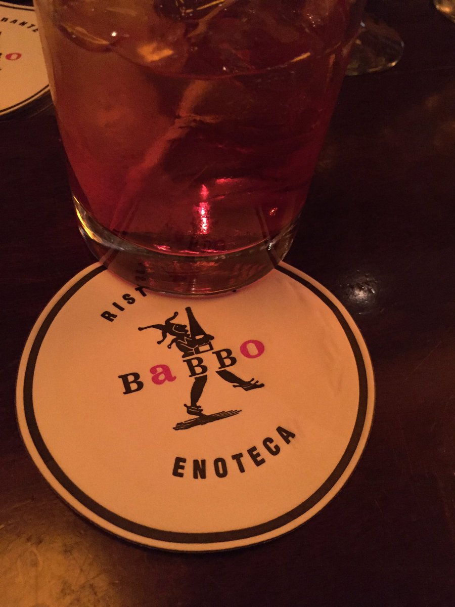 Negroni o'clock tweet media