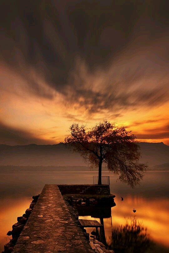 #RT
#FollowBack
#gallery
#travel 
#travelphotography 
#photography #art
#MGWV
#photo  #photographer 
#Fotografía
#sunset
#wonderworld