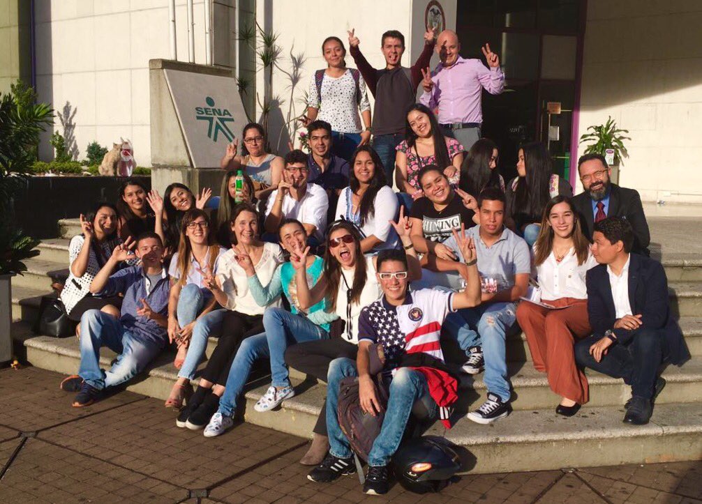 SwedeninCOL's tweet photo. @SwedeninCOL apoya a las mujeres y hombres jóvenes en Colombia a través de formación para un trabajo decente #RutaMotor https://t.co/rwkaLmteIW