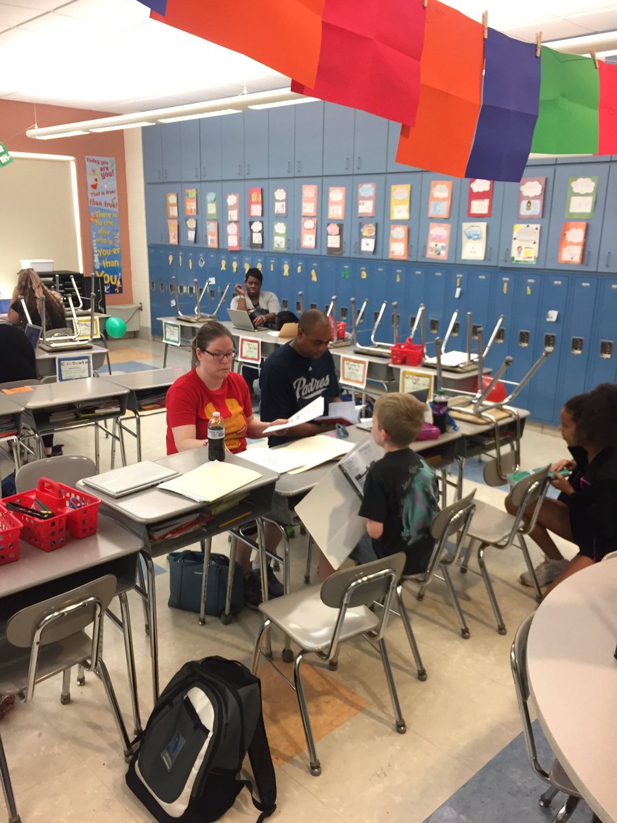 miss_donnellan's tweet photo. More fun from our Celebration of Learning today! #wilburinspired https://t.co/cm6nAUUSji