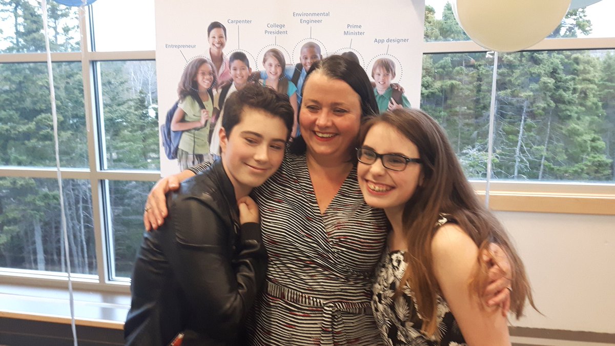 Tammy_Manor's tweet photo. So honoured & proud to have listened to two of "my" kids at the #TurningPointsTLP
Award celebration @HTEK6 @hthtigers @NLESDCA https://t.co/hba59ST5Gk