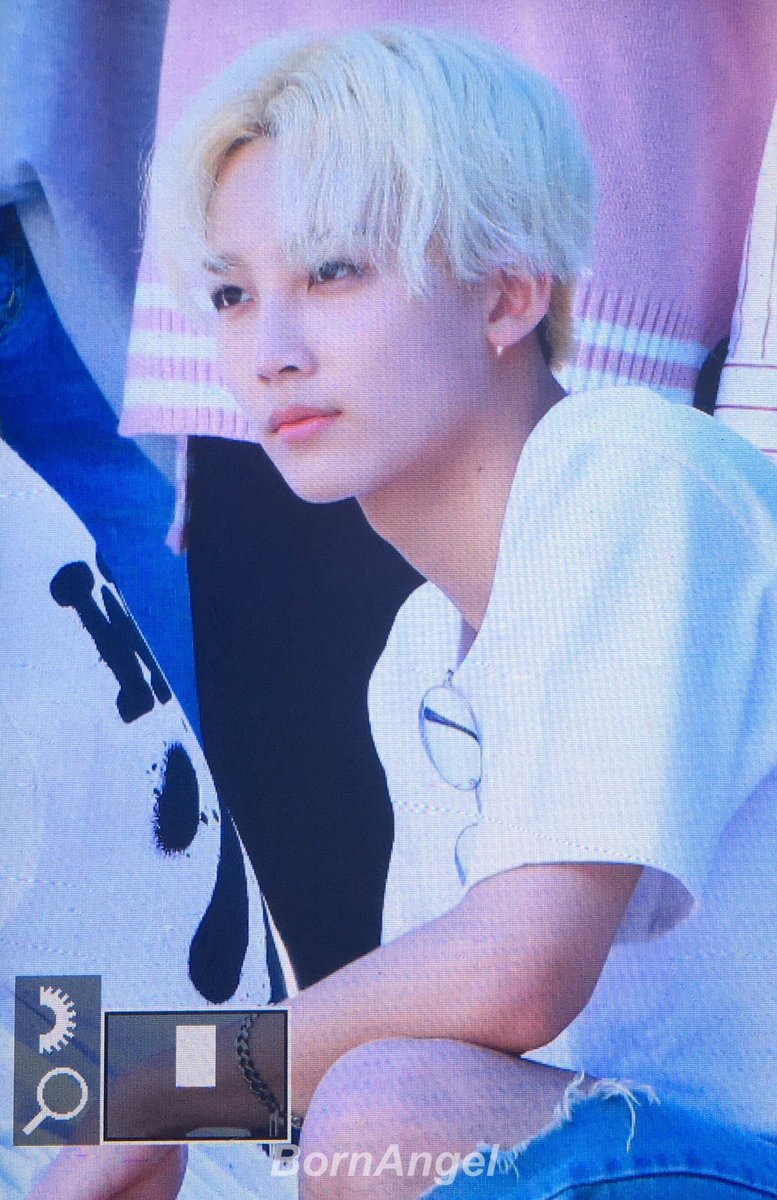 bornangel1004's tweet photo. 170602 뮤직뱅크
#정한 #JEONGHAN #세븐틴 #SEVENTEEN #Al1 #울고_싶지_않아 @pledis_17 https://t.co/bHzlnjRRtq