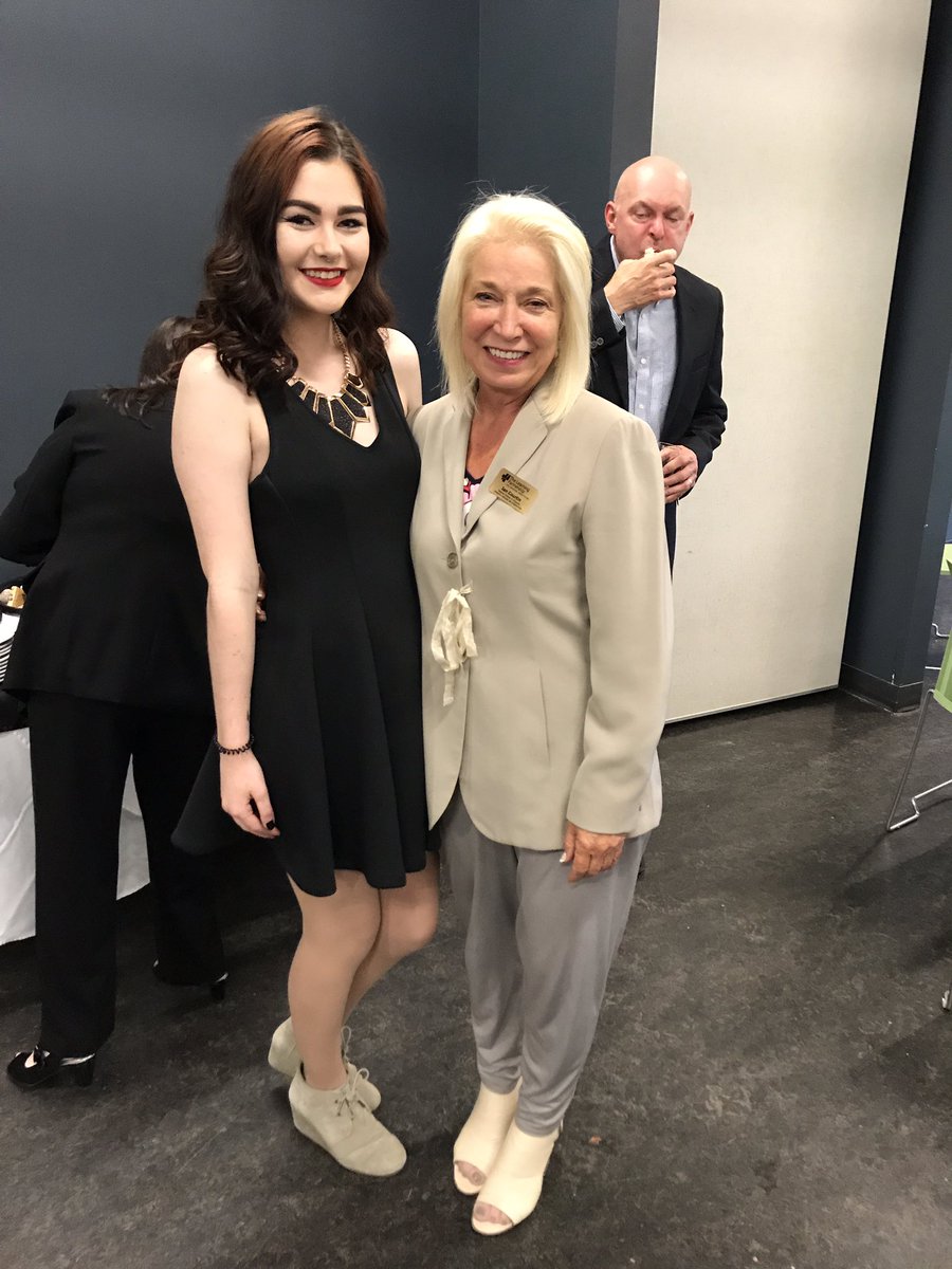 courtin44's tweet photo. #TurningPointsTLP @TLPCanada celebrating our young people and their brilliant essays in St John's NL. https://t.co/ZbcyISsmTq