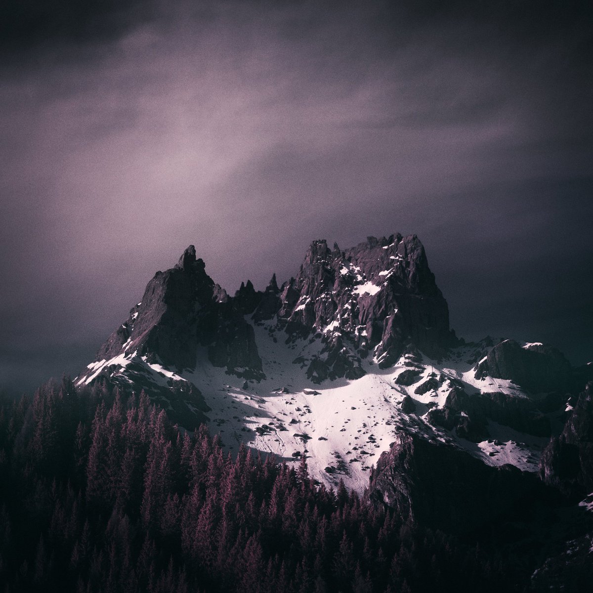 Sella Pass, Italy
#dolomites #infrared
