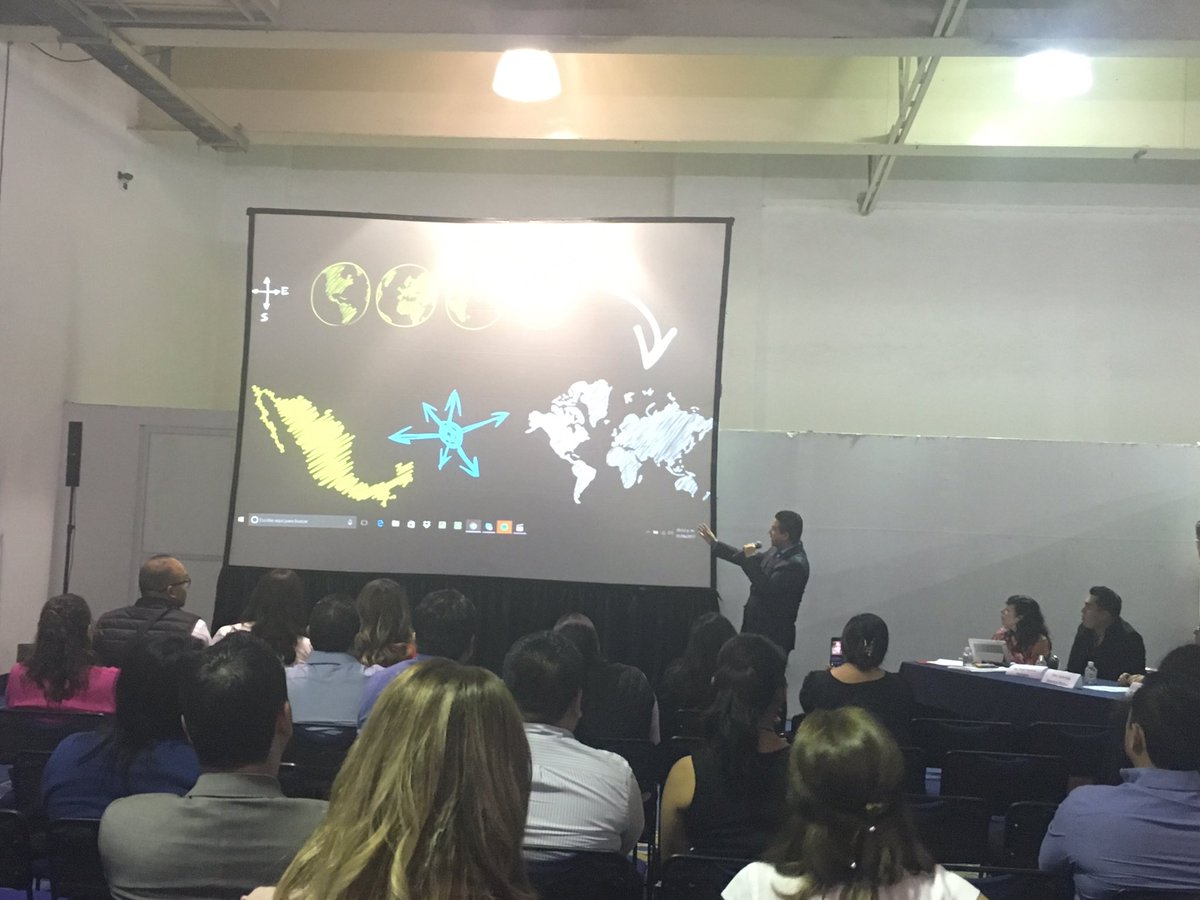 NodoHidalgo's tweet image. Presidente del #NodoHidalgo y Dir Gral del  @CITNOVA impartiendo el tema  impulsando la innovación desde lo local 

#InnovationMatchMx