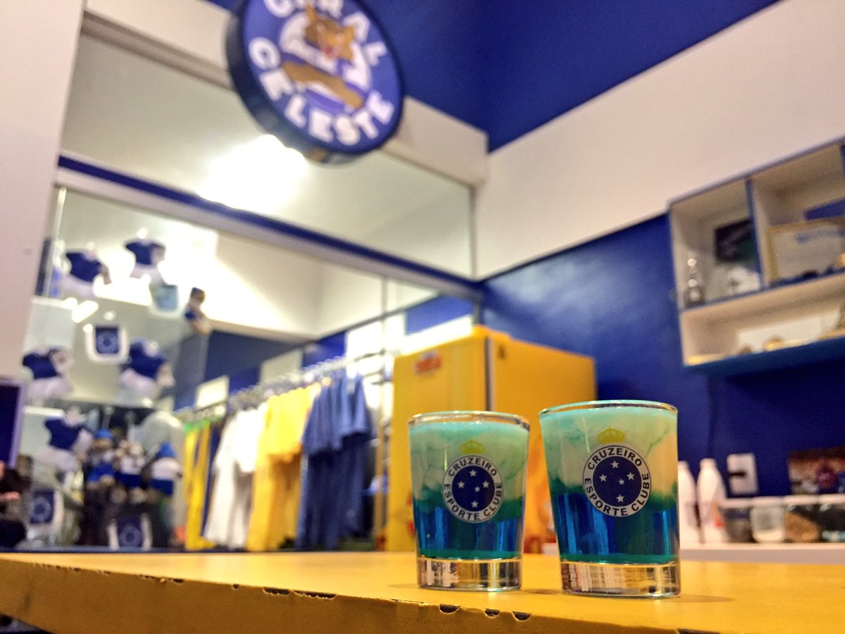 _GeralCeleste's tweet photo. Falou a SENHA #6a1Eterno ganha um SHOT da GERAL🔵⚪️🦊 #GCPUBSTORE https://t.co/3DNm4PjLJg