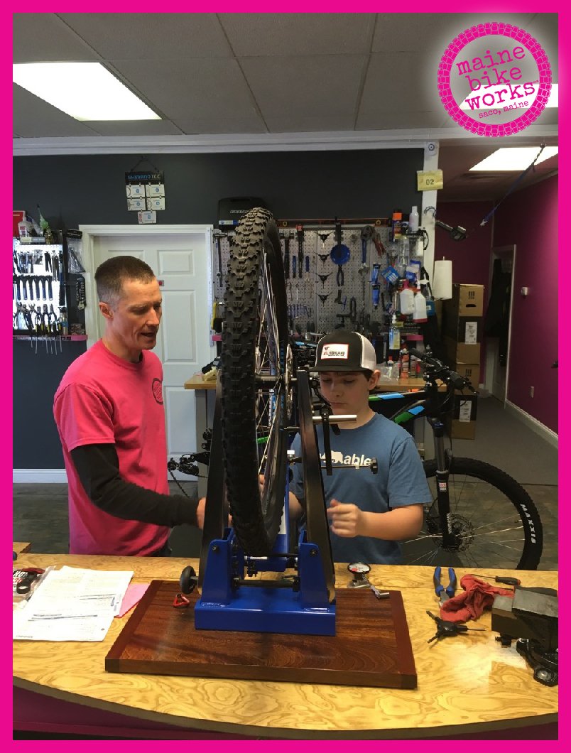 mainebikeworks's tweet photo. What a fun MBW Build-Your-Own-Bike Session. Had a blast with Brandon &amp; Wayne building up a new Precept 130 from @konaworld. #konabikes #kona https://t.co/oa7wRBcfGd