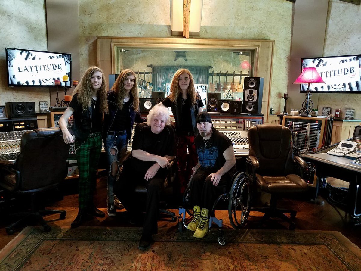morelikemeband's tweet photo. Day one recording with Michael Lattanzi at @LattitudeStudio
..and our friend legendary producer Michael Wagener stopped by! @wireworld2 https://t.co/FMp5Y9B9W6