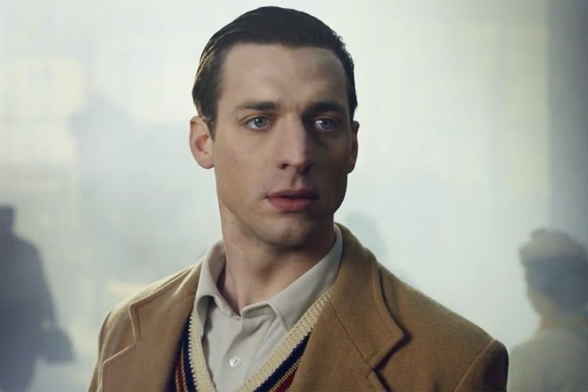 vcreatives's tweet photo. A Polo Shirt Is Always in Fashion in Lacoste's Epic, Train-Based Love Story - Video - Creativity Online https://t.co/jZAyNw6UTC https://t.co/HhKgBaNodV