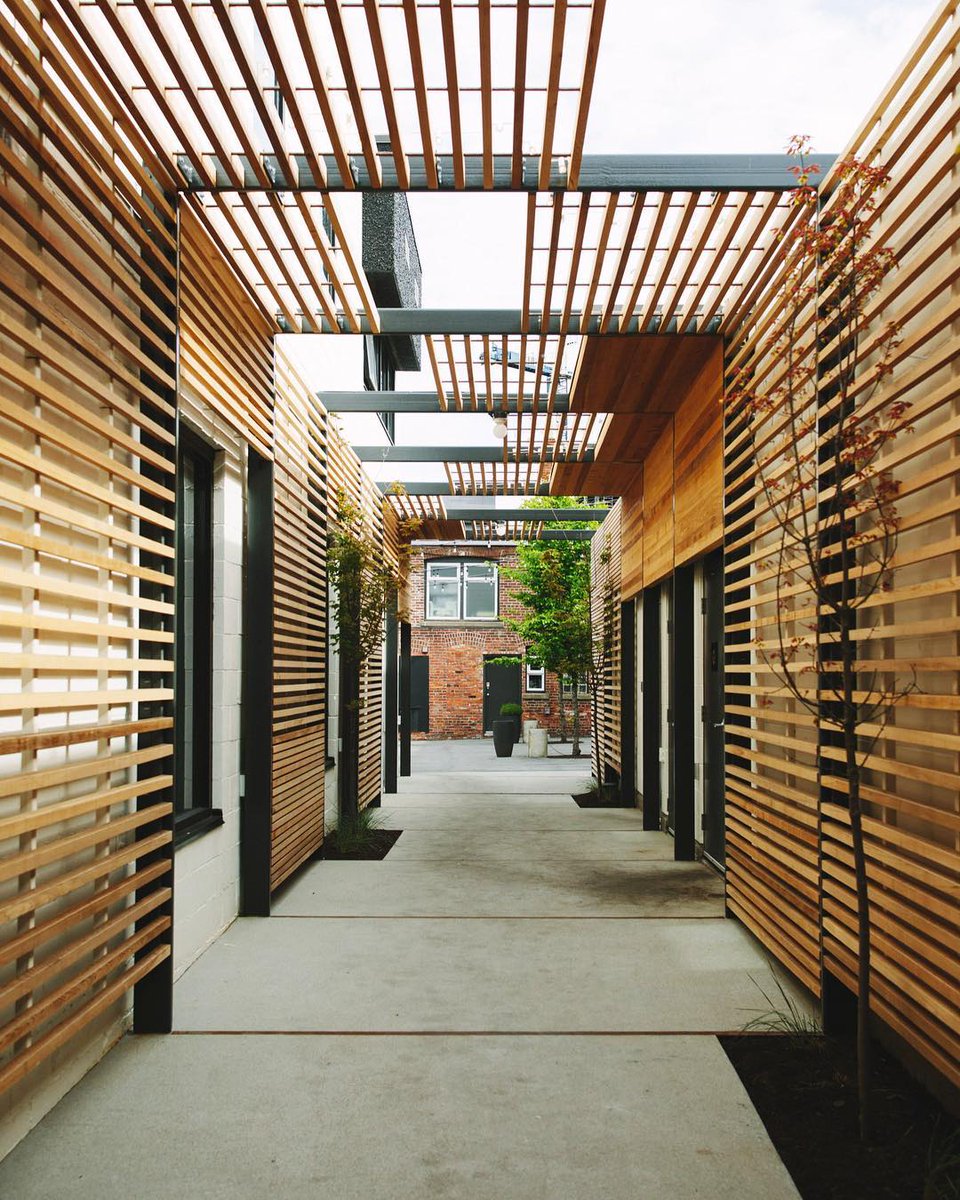 Fort Common is officially OPEN for summer! 
Access this beautiful public space via Blanshard or Broughton St. <a href="/fortcommon/">Fort Common</a> #VictoriaDelivers