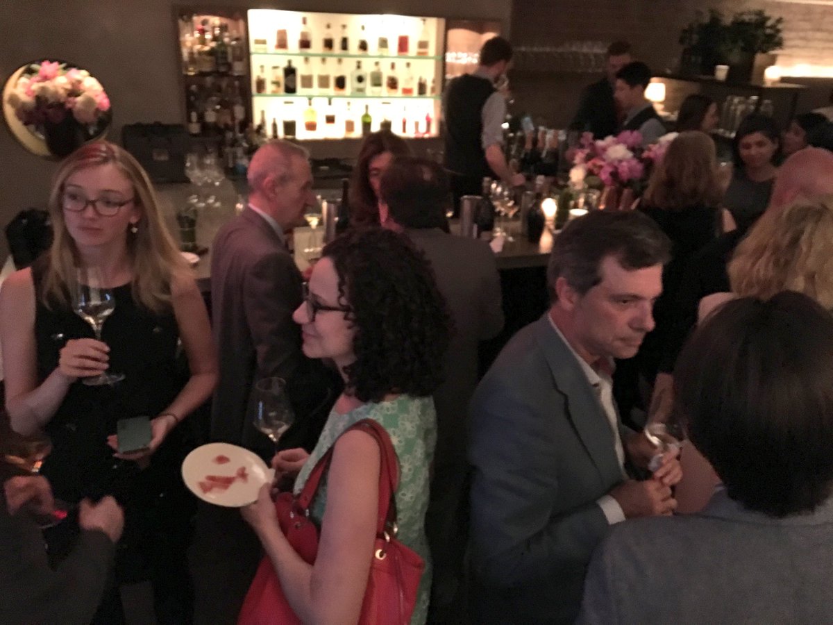DO_Cava's tweet photo. Empezamos nuestro #cavaexperience en New York en @bluehillfarm @bculinary @Covap @ICEXNuevaYork #cavamoments https://t.co/ogS3viVqqG