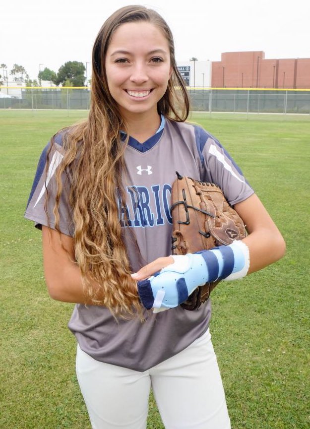 EricRamosZepeda's tweet photo. El Camino sophomore outfielder @raelanic named All-American for second-straight season.  https://t.co/a6RwP8ZIHR #eccunion https://t.co/6qPoCiIrEa