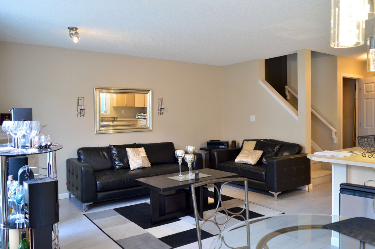 GetYuMoving's tweet photo. 41 115 Chestermere Dr is now SOLD ! https://t.co/UpIzvkfQ4D
