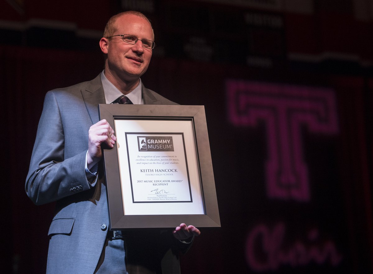 journeys's tweet photo. 🎶 CONGRATS to the 197 music teachers named quarterfinalists for the @thegrammymuseum Music Educator Award! 🎶 https://t.co/UPd64h25rx https://t.co/BJBRXJqeEW