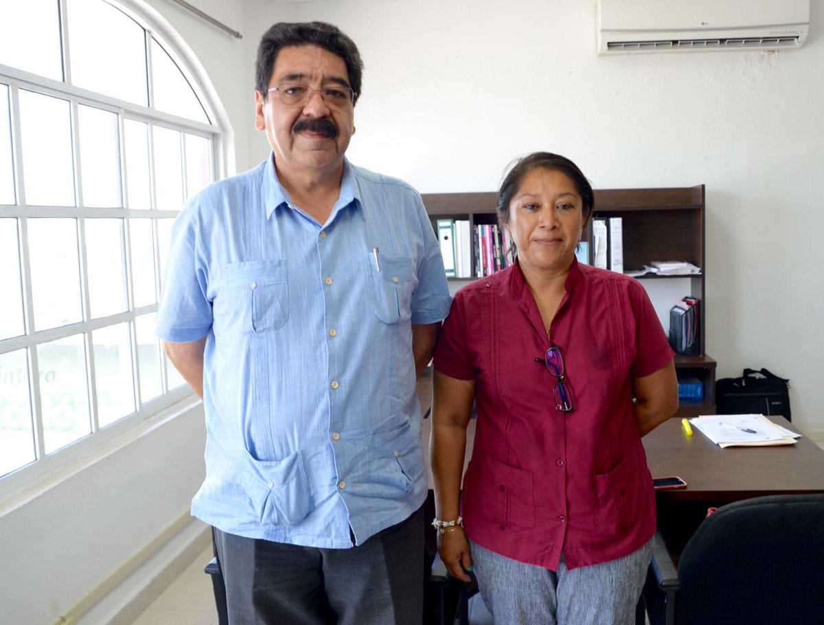 EducacionQR's tweet photo. Nombra @EducacionQR a la Dra. Narcisa Pech Dzib encargada de la Unidad de Enlace de los Servicios Educativos de Quintana Roo en Solidaridad. https://t.co/C7zrXIivmc
