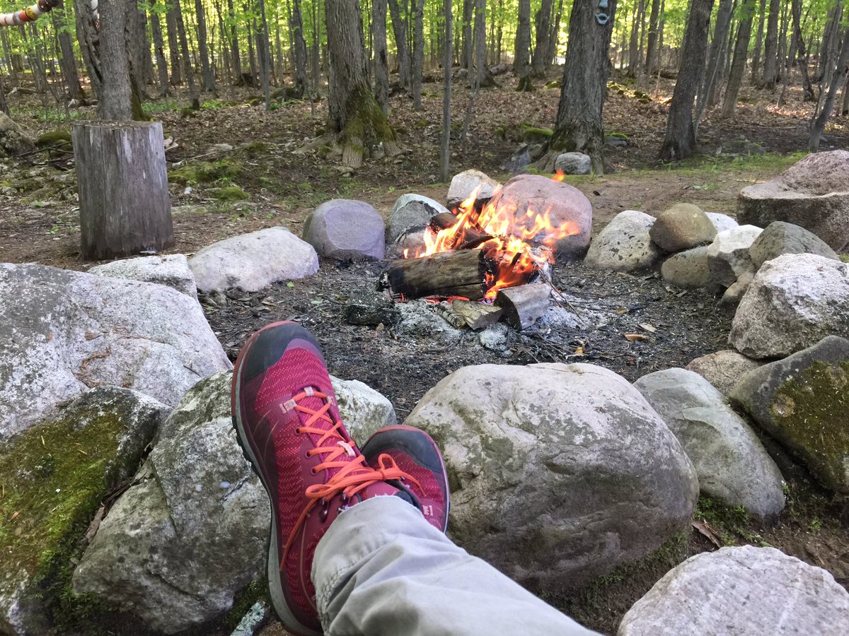 DrummondIsMI's tweet photo. 1st of June bliss! #CampfireLife #DrummondIsland https://t.co/zIb4i0AvDP