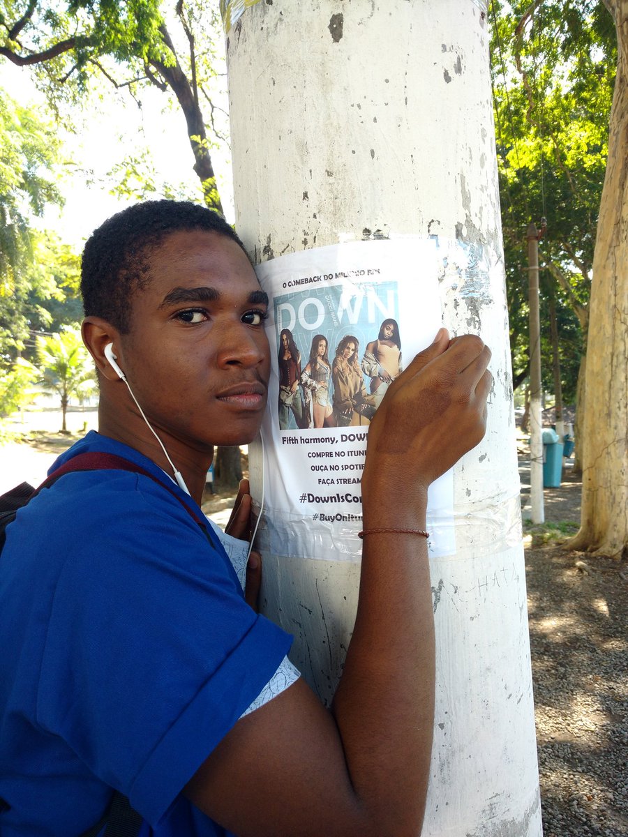 usmathar's tweet photo. Eu sendo muito Camila cabelo rasgando a divulgação #DownIsComing #BuyOnItunes https://t.co/CYL8NFTJaz