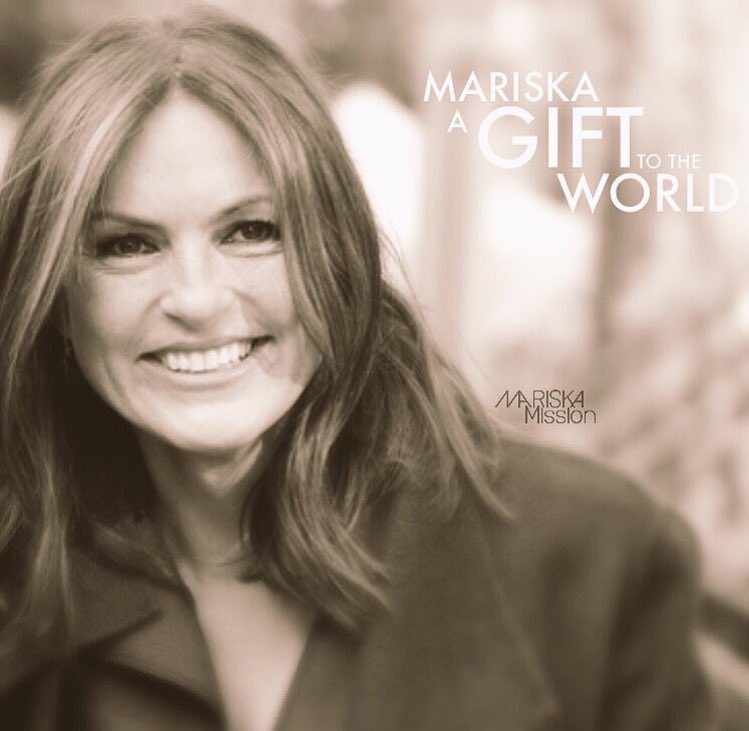 thrivingsober's tweet photo. Mariska is a gift and is changing the world! Retweet if you agree! 

📸: @MariskaMission https://t.co/nZCeW7UlYZ