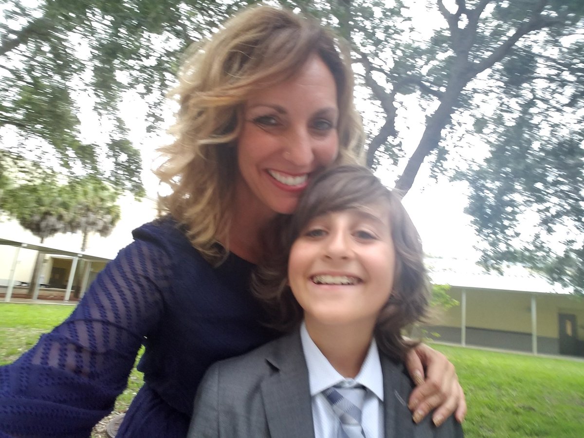 MsAngela_Lord tweet media