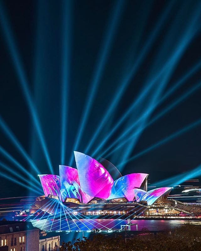 Australia's tweet photo. Happy Friday! This Week's Favourite Fan Photos is a special @VividSydney edition! https://t.co/LnOroaXj9b (Photo: IG/svendsania) https://t.co/c8IkZ0kuw7
