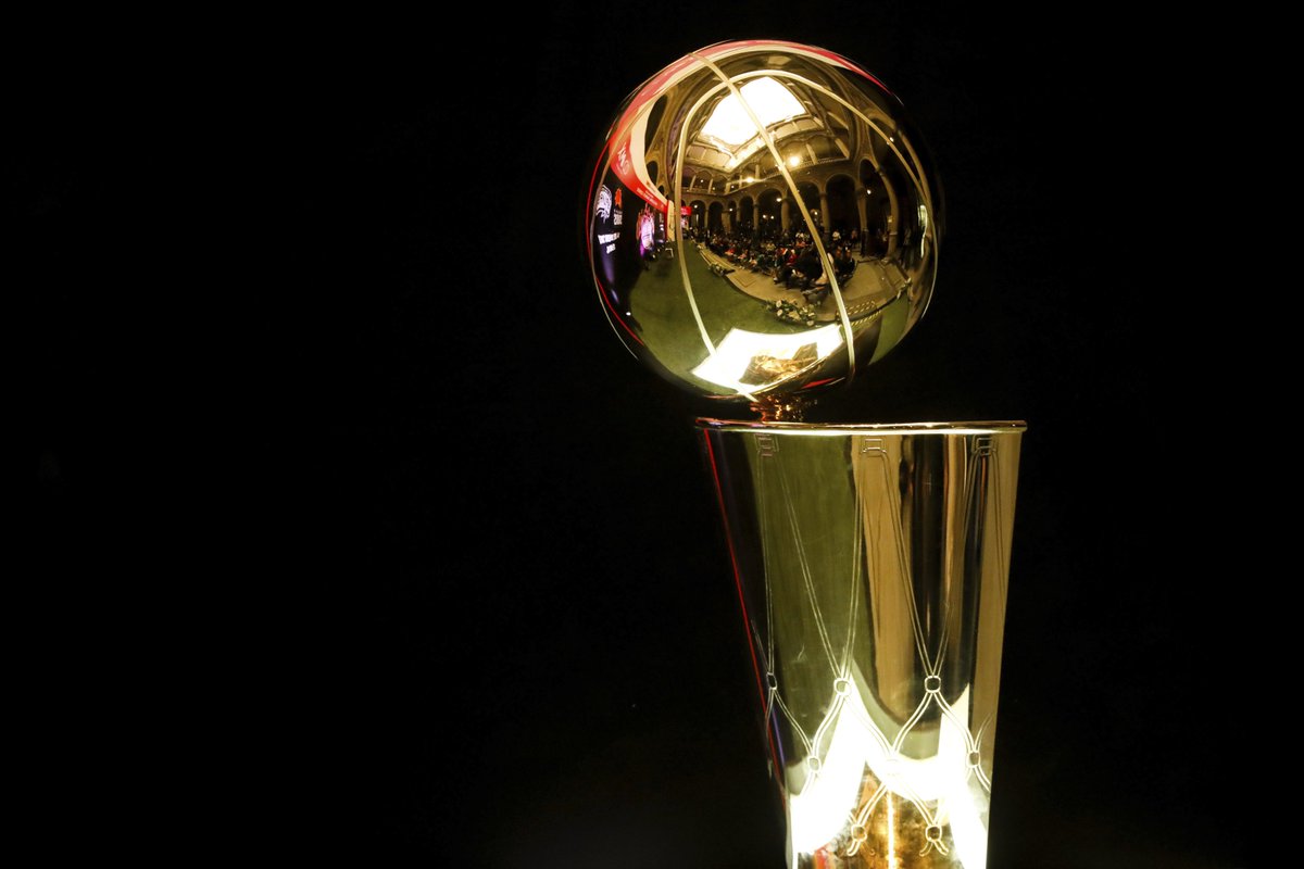 The Larry O'Brien trophy