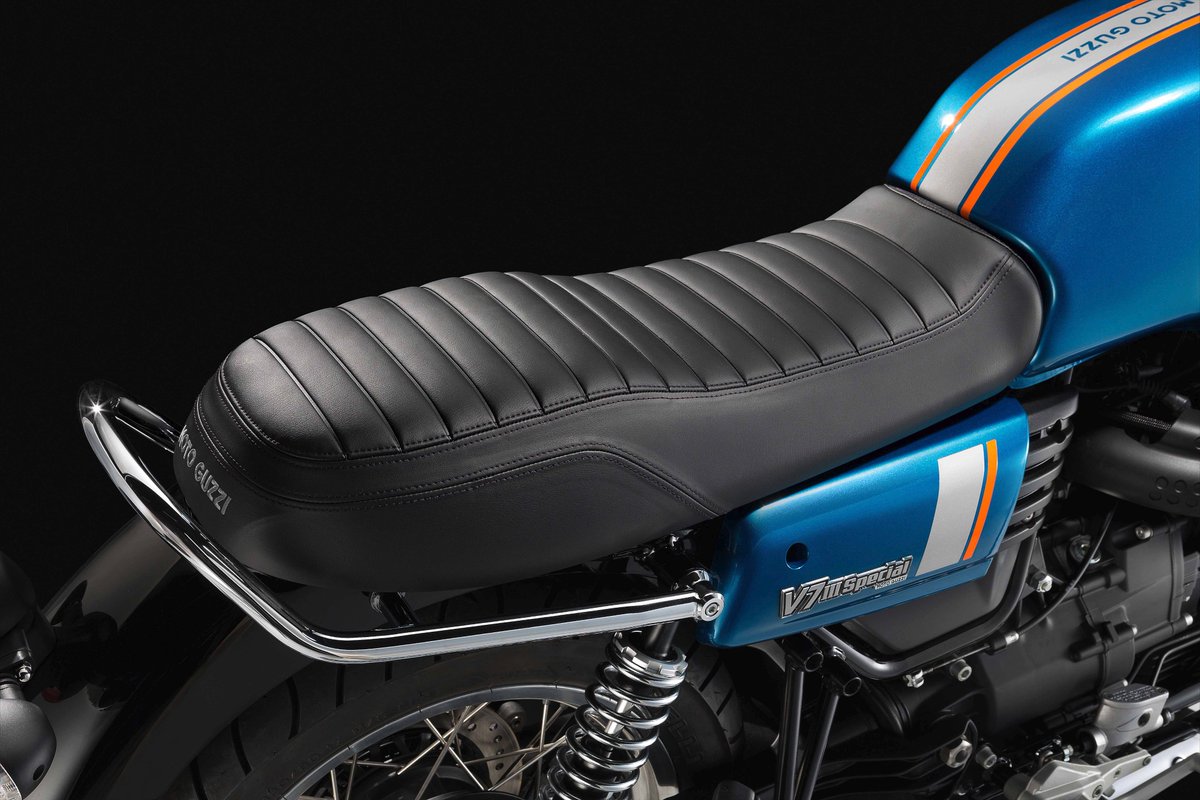 Moto Guzzi Americas On Twitter Ribbed Seat And Passenger Grab Rail Come Standard On The V7 Iii Special For More Https T Co Nmkbl34qvd Motoguzzi V7special V7iii Https T Co Hmlmhy6slj