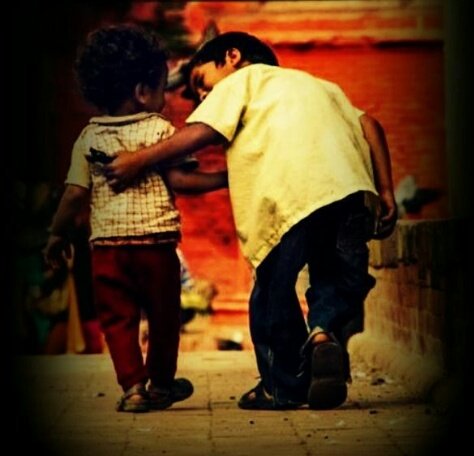 IslamicTweetCTR's tweet photo. Prophet Muhammad ﷺ said
Whoever is kind
ALLAH will be kind 2 him
Therefore be kind 2 man on d Earth
He who is in Heaven will show mercy on U https://t.co/uyMDTJj2UD