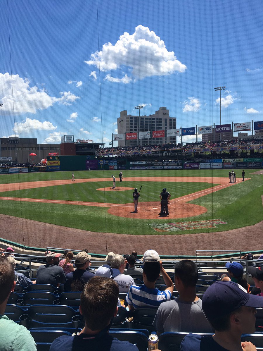 nwsbobcats's tweet photo. North Windham School participated in the Baseball in Education Day @GoYardGoats @WindhamSchools #baseball #education #nwsrocks https://t.co/s1CZmxi7Yg