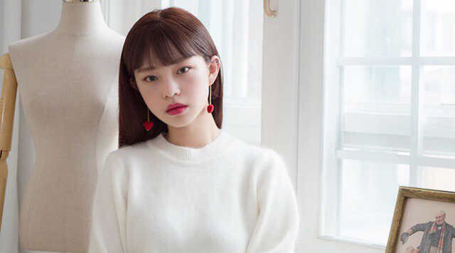 stellahayeon's tweet photo. 요즘 sns 에서 난리난 그 하트 통통 드롭귀걸이, 공유만 하면 나도 에디터! #뷰랩 #드롭귀걸이 #귀찌 #악세사리 #데일리아이템 #08L https://t.co/psxU5U7YFY https://t.co/XCTrzzu56o