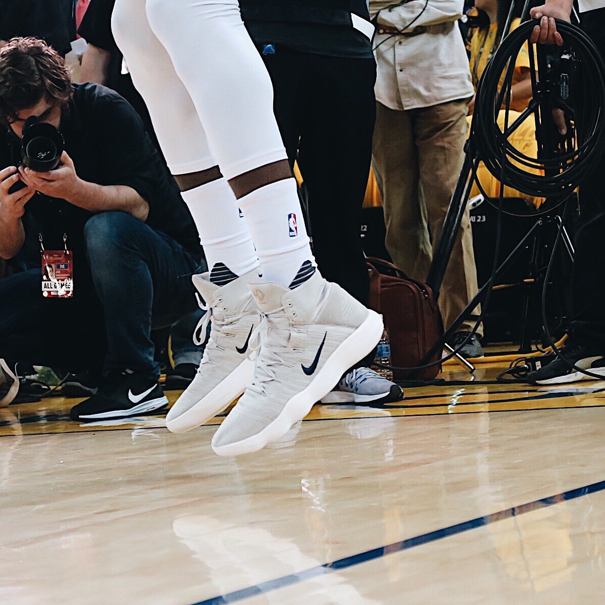 draymond green hyperdunk 2017