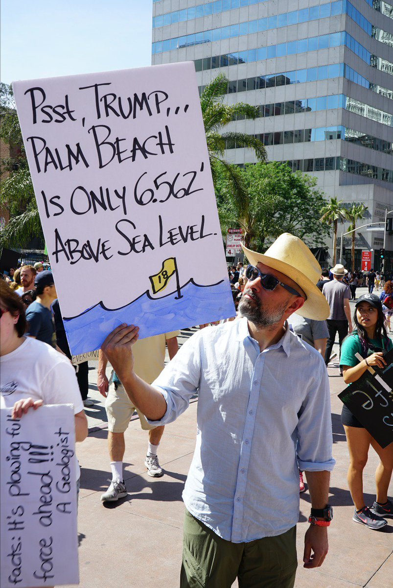 #tbt a charming fellow in #LA <a href="/ScienceMarchDC/">Razer Blade Stealth Review</a> / <a href="/realDonaldTrump/">Donald J. Trump</a> I'm sure you have the BEST flood insurance. #ParisClimateDeal