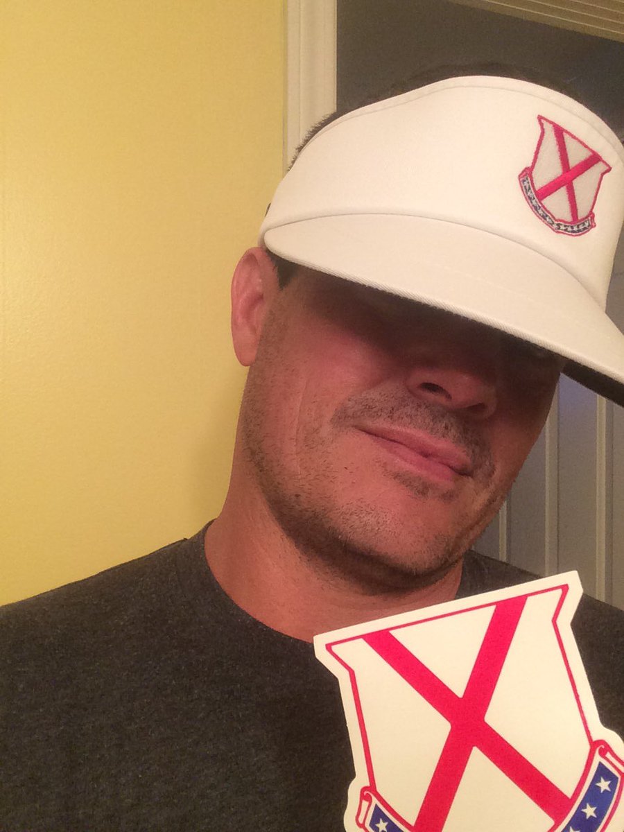 Renzo731's tweet photo. Got my summer swag today! @OldRowOfficial #nativ #golfvisor #SaturdaysAreForTheBoys https://t.co/vrlb7qy3K1