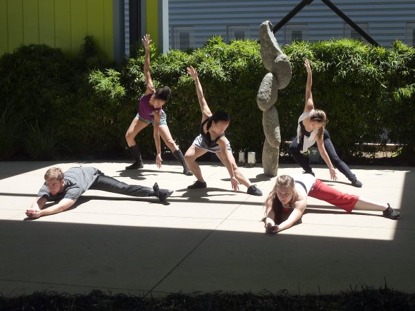 LADForg's tweet photo. Dancinng on the Expo Line is #1 #dancepick this wkend, @DSDancers , #ArpanaDanceCo & @jazzantiqua, #sitespecific https://t.co/eIHUtfIY0B https://t.co/RadnhQvtRW