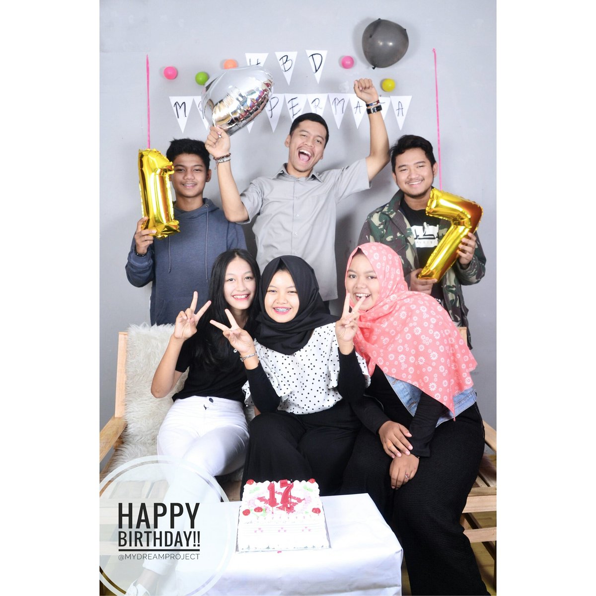 Happy Birthday !
#mydream 
#mydreamproject 
#photostudiosubang 
#photogroup
#ngabuburit
#subang