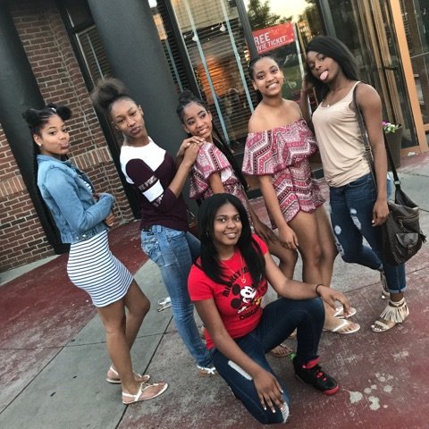AsiaLSmith's tweet photo. My Birthday was lit today thanks to them and Aniah https://t.co/QnrOmnPoyV