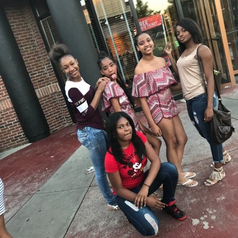 AsiaLSmith's tweet photo. My Birthday was lit today thanks to them and Aniah https://t.co/QnrOmnPoyV