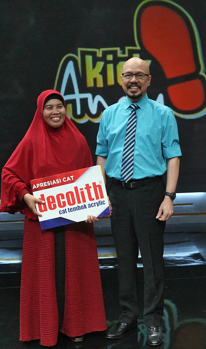 KickAndyShow's tweet photo. MALAM INI, PKL 20.05 WIB nonton #kickandy 'PERAWAT JIWA YANG TERABAIKAN' di @MetroTVToday @Metro_TV https://t.co/sQW4wMZB9o