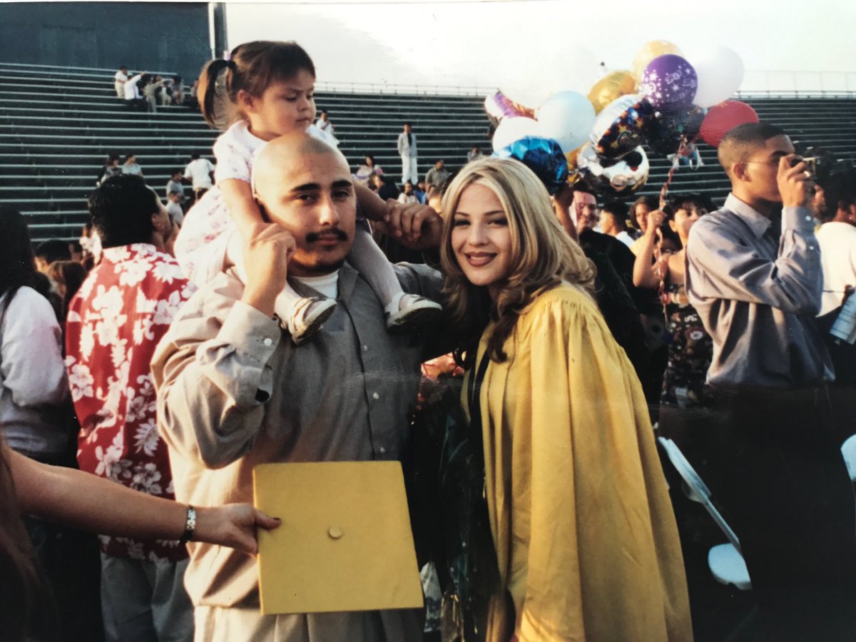 123alwayssmilen's tweet image. yeah that's right, we made it TOGETHER 🎓