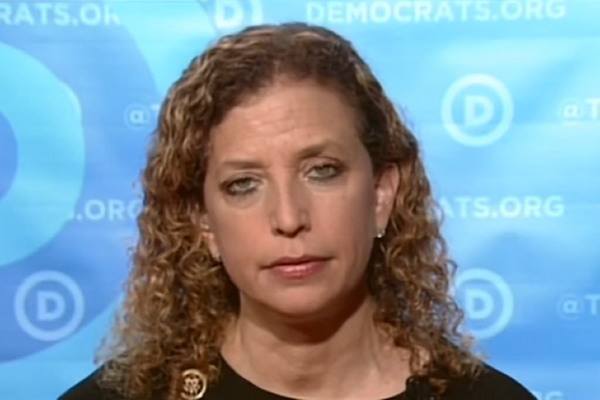 Wasserman Schultz fakes voice on call to law office