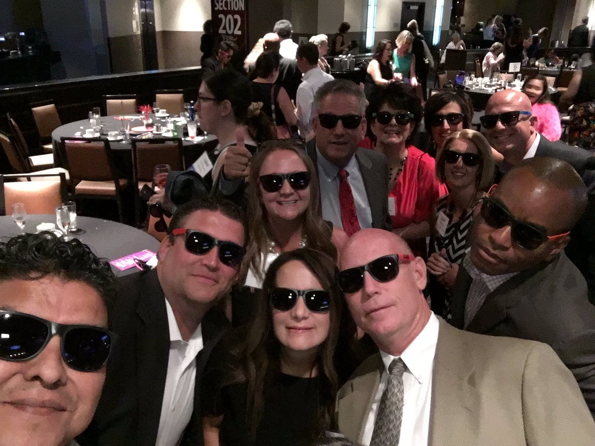 tresanguianos's tweet photo. Too cool for school!  Celebrating @schlueterl #proudtobecusd @ChandlerUnified @FrankNarducci @TabHickey @chandlerchamber https://t.co/cdTS5GQJlt