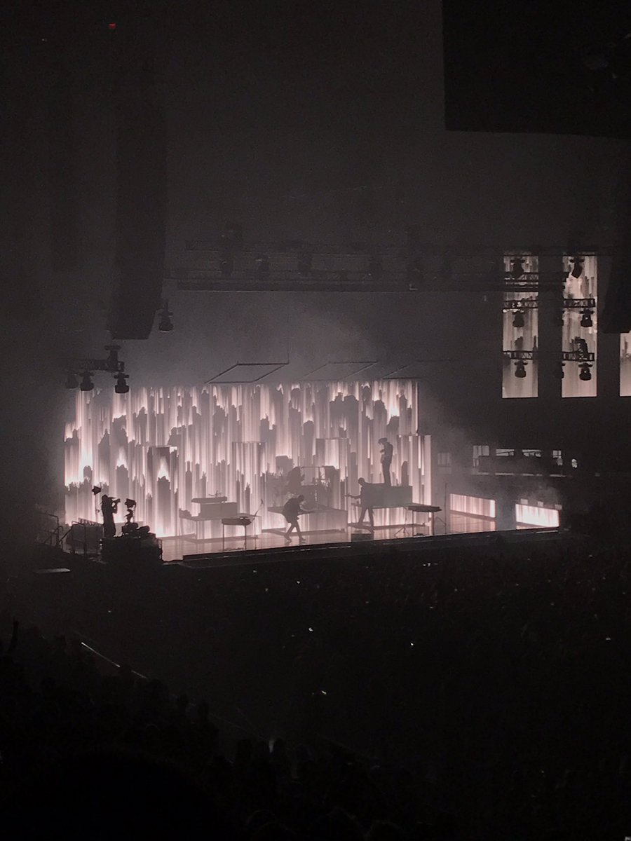 BhadddBhussy's tweet photo. Seriously thank you @Truman_Black @the1975 #1975MSG https://t.co/wjbx1m4zlo
