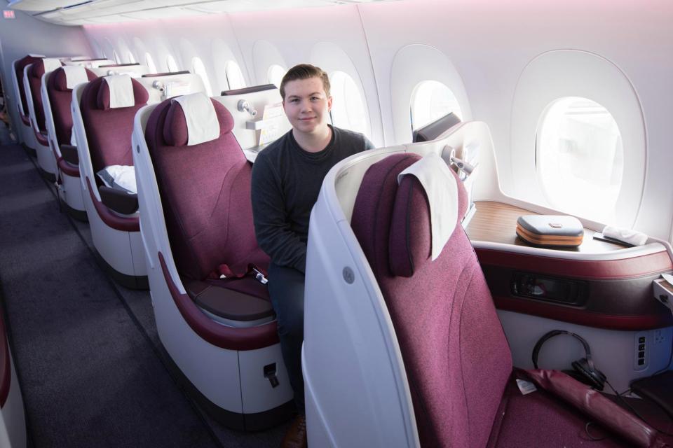 TheSun's tweet photo. 17-year-old kid who works at McDonald's reveals how you never need to fly economy again https://t.co/tlP4cG0FkH https://t.co/whJo3vs00f