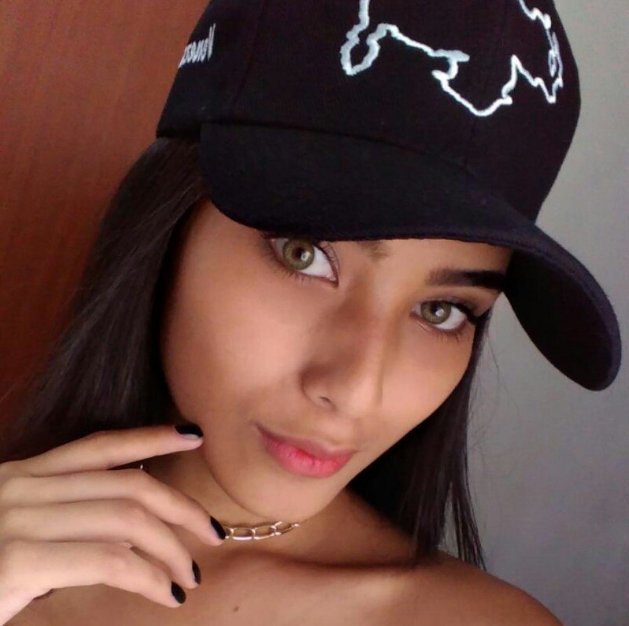 _vnzlanisimo's tweet photo. Venezolanas que enamoran. https://t.co/Ye74lCV40t