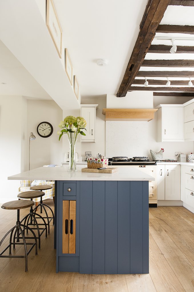 J M Interiors tweet media