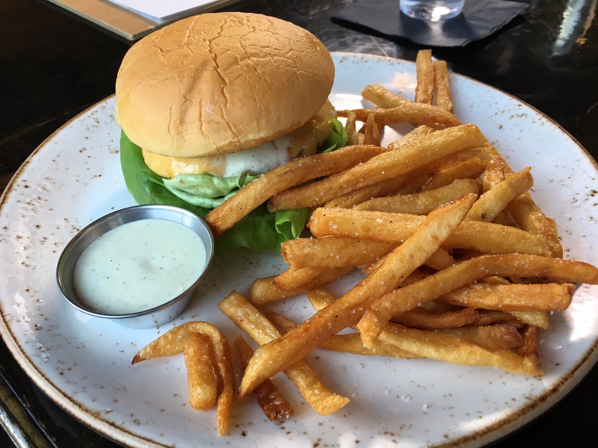 Not even kidding guys. <a href="/SaisonRVA/">Saison RVA</a> has hands down THE BEST BURGER I have ever eaten! No wonder it made the <a href="/FoodNetwork/">Food Network</a> list! #GMRVA