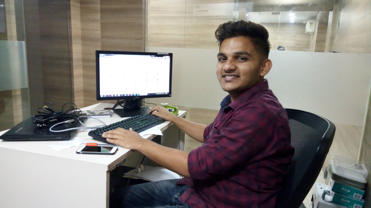 RawalIT's tweet photo. @RawalIT Welcomes yet anodr member to d team - @URVISHJPATEL 
Hes #cool.. Hes #fast.. Hes #Excited
Mst imprtantly..a Great Chap!
#FridayFact https://t.co/S28jFGPXUa