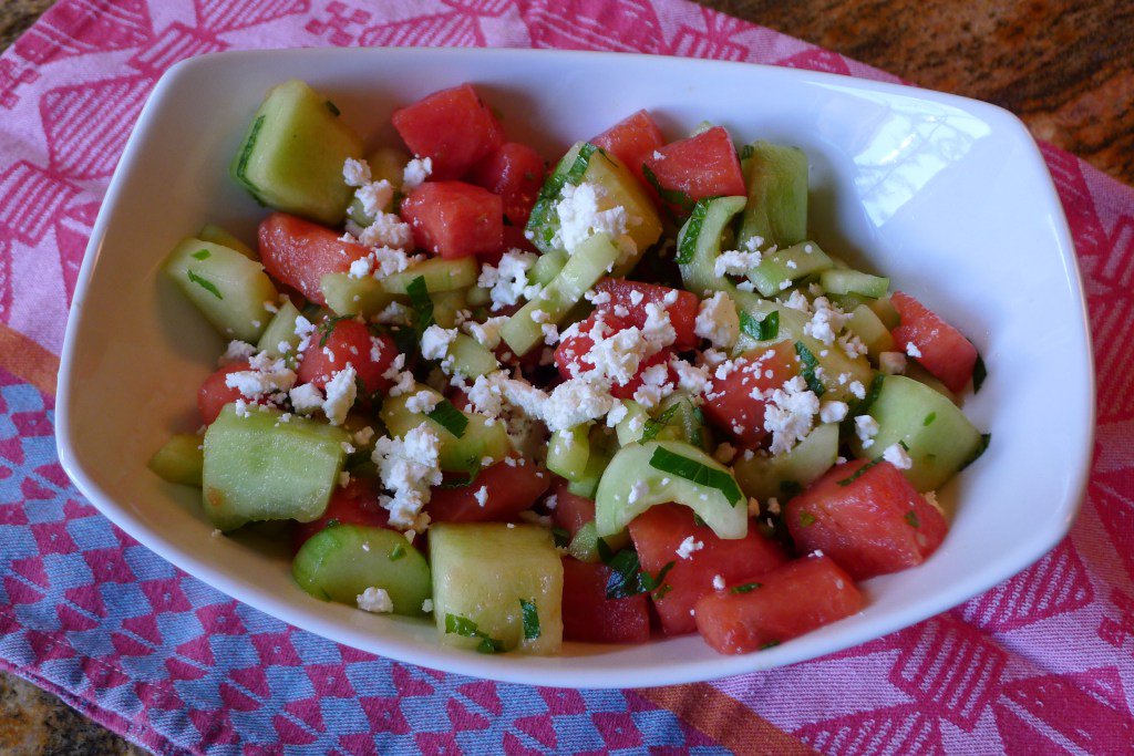 lizskitchen's tweet photo. Cucumber Melon Salad with Lime, Mint and Feta https://t.co/DLJig1pqKu https://t.co/kUZdIc6ZGP