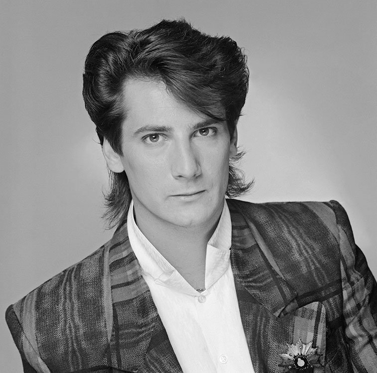 Happy Birthday Tony Hadley! Here\s one from the mid 80\s. 