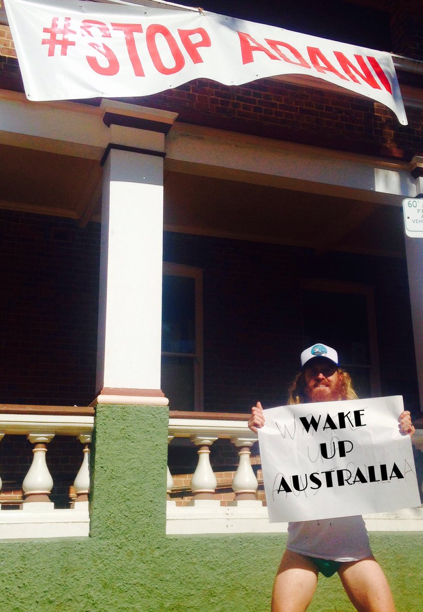 ferrisgump1's tweet photo. Wake UP Australian Government #StopAdani #mine #wakeup #Australia #health #auspol #family #children #future #environment #criminals https://t.co/IHZ2fIV10t